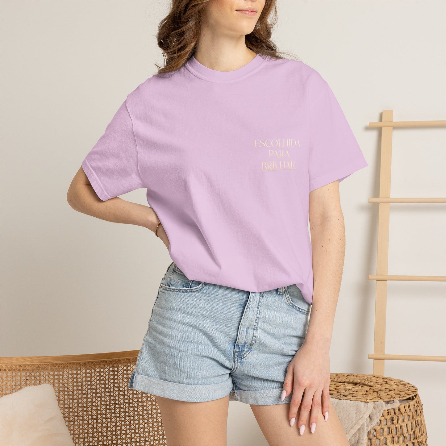 T-shirt tingida em peça "Escolhida Para Brilhar"