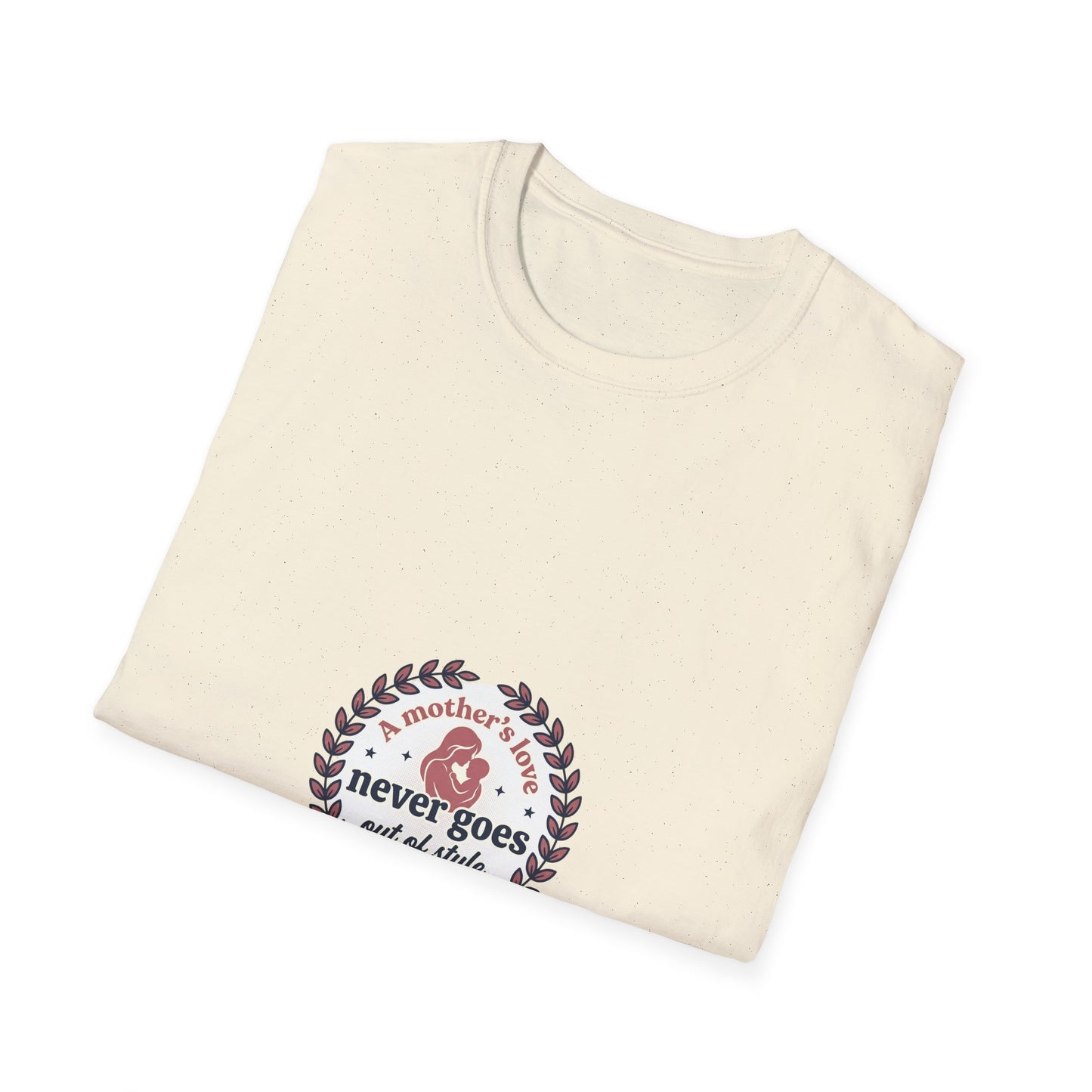 Love Never Goes Out of Style Retro Rose T-Shirt - Camiseta "O Amor Nunca Sai de Moda" – Rosa Retrô