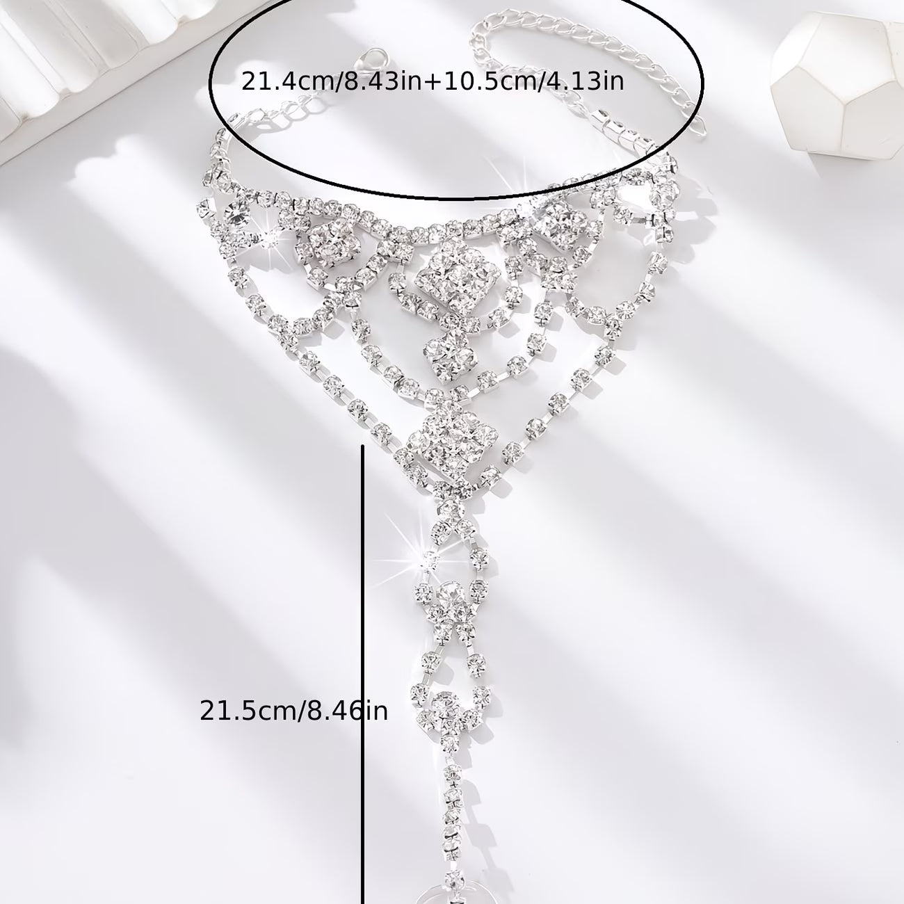 LuxeLink™ Hollow-Out Finger Chain | Elegant Hand Jewelry Accessory for Women