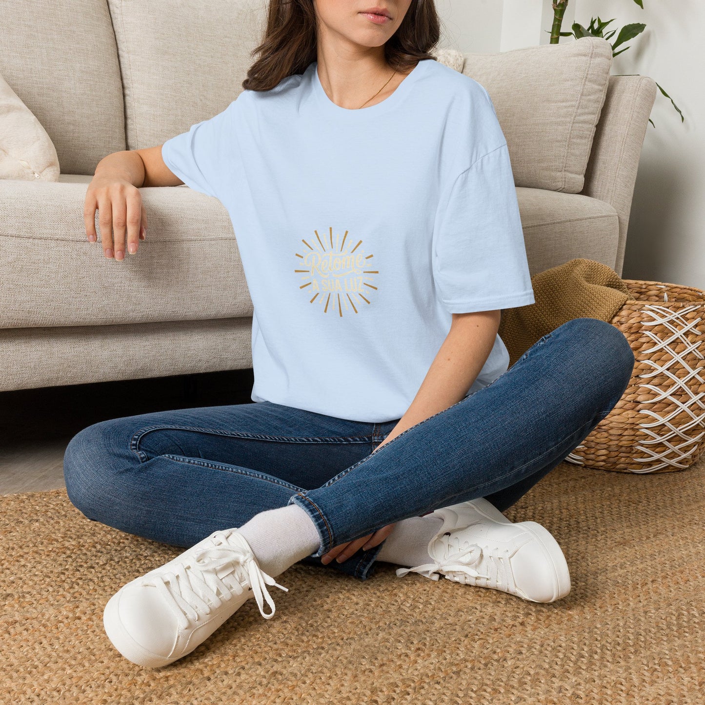 Camiseta — "Retome a sua luz" (Estampa Sunburst)