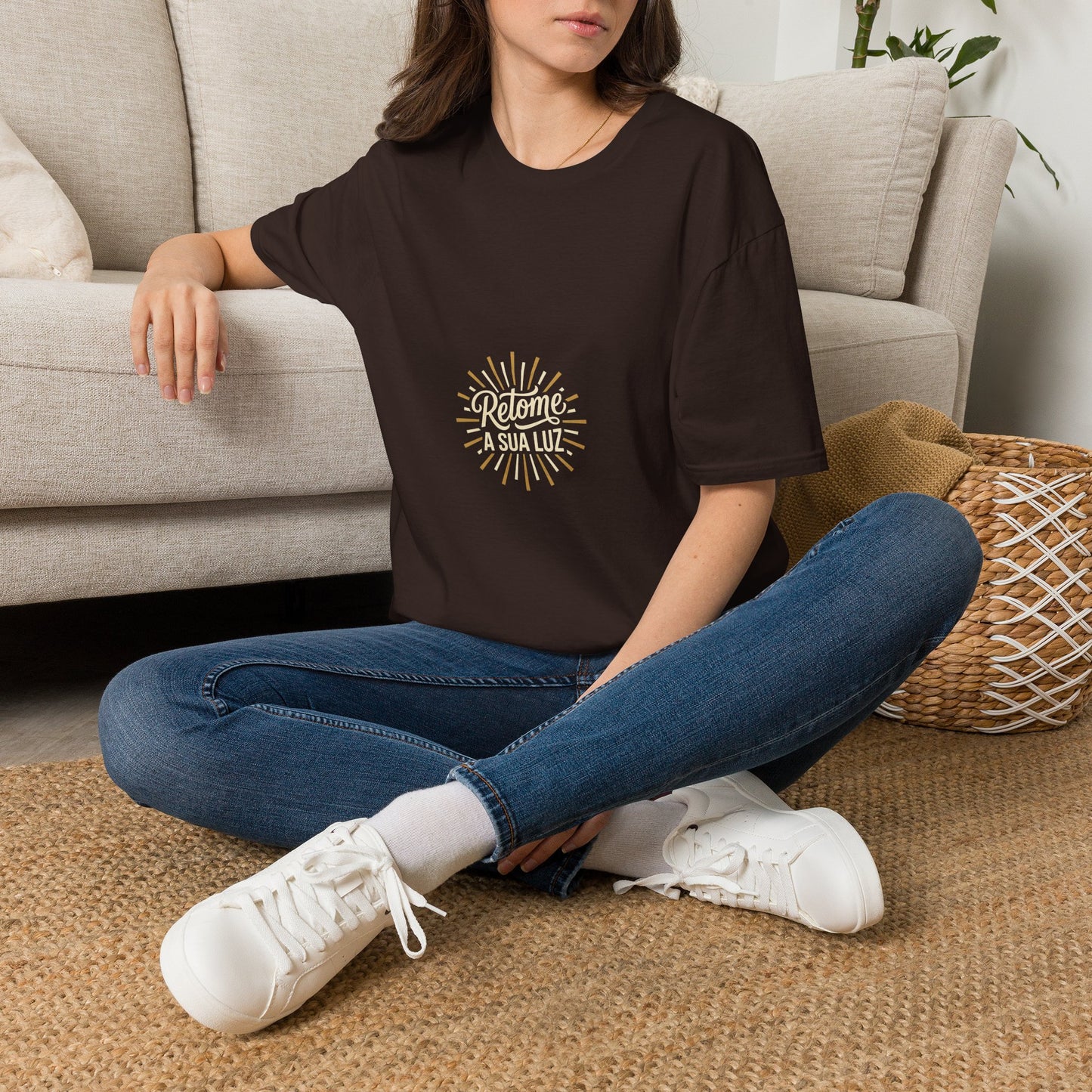 Camiseta — "Retome a sua luz" (Estampa Sunburst)